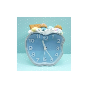 Budzik z herbatnikiem i muffinkami