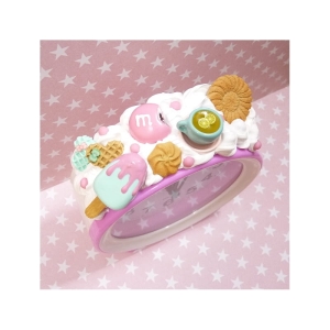 Budzik z herbatą i lodem