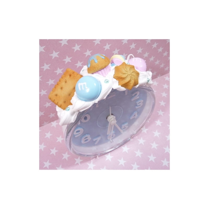 Budzik z muffinką i piankami